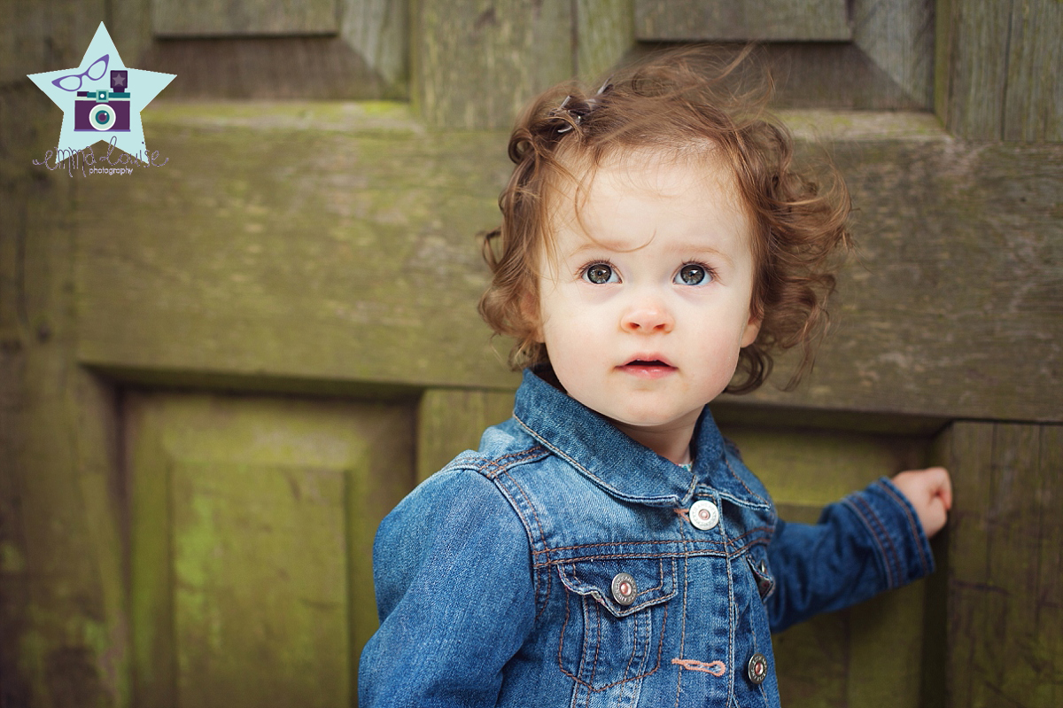 Stunning Portrait of little girl in Knole Park - Family Photography Sevenoaks